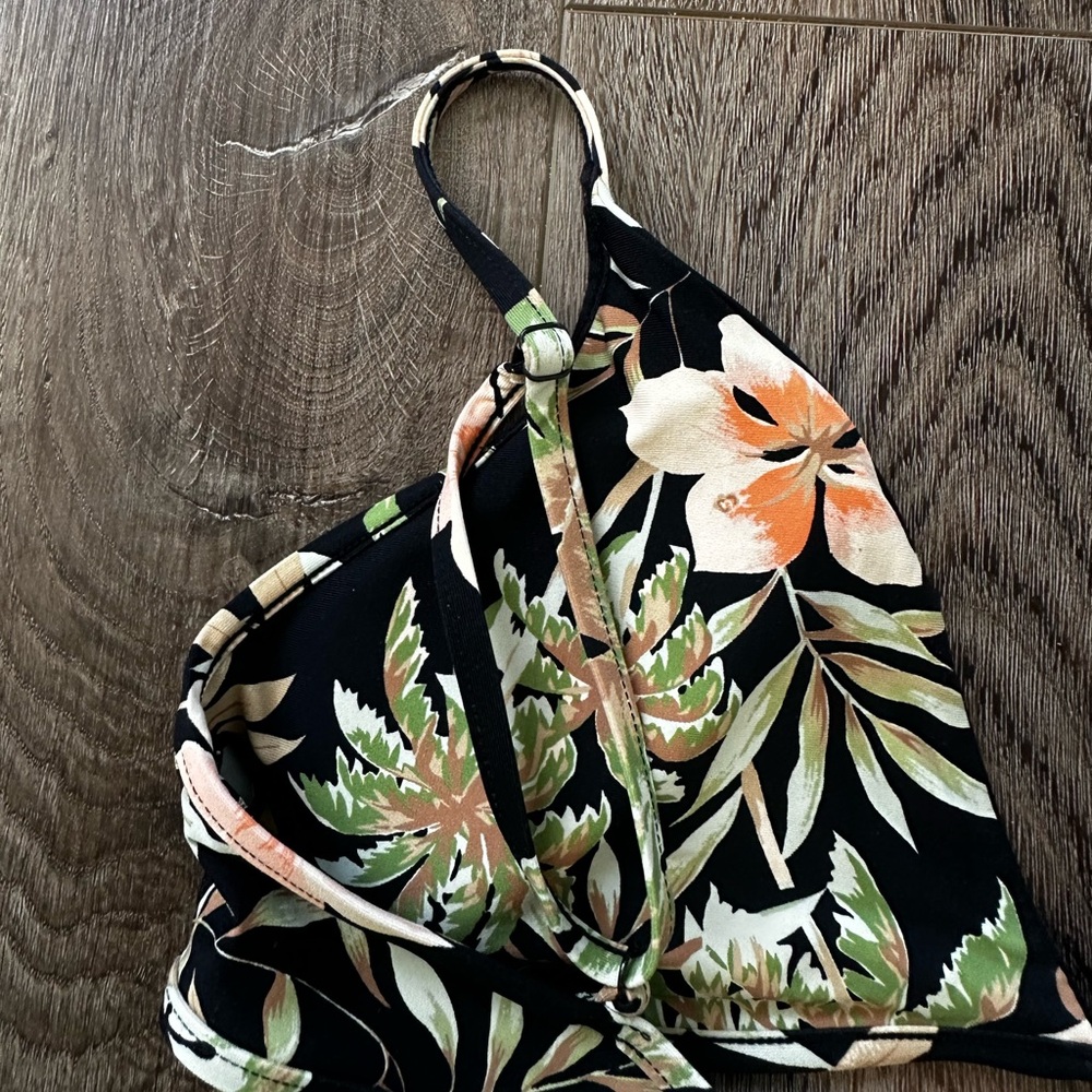 Floral Bikini Top - Picture 4 of 6